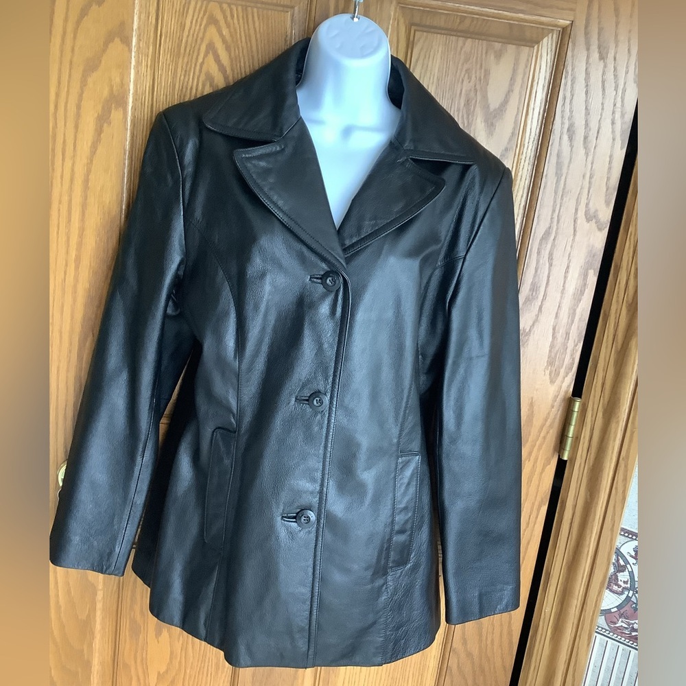 Wilsons Leather Maxima Genuine Leather black Blazer.  Sz M